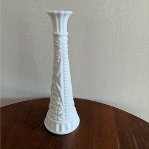 Vintage 9" Milk Glass Bud Vase Stars & Bars Pattern White Flower Vase Home Decor